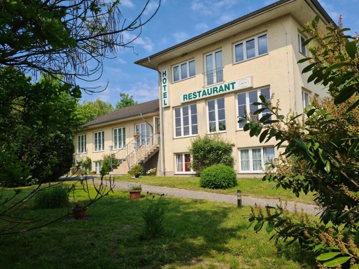 Hotel Restaurant Am Worns Berg Broock Exterior photo